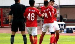 足球球员爆料陪酒视频,一场意外的“球场外风波”